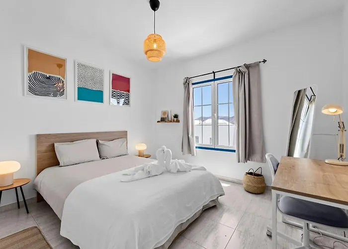 Home2book Bright Playablanca, Terrace *