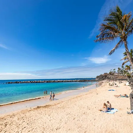 Home2book Bright Playablanca, Terrace Playa Blanca (Lanzarote)